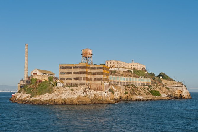 2-Day Alcatraz Visit + Golden Gate Bridge Bike Tour - Fisherman’s Wharf to Aquatic Park