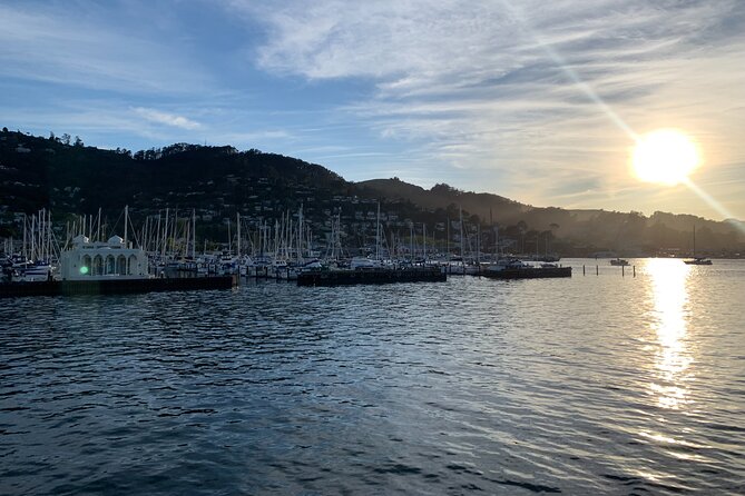 2-Hour Sunset Sail on the San Francisco Bay - Two drinks, blankets, and the small-boat feel