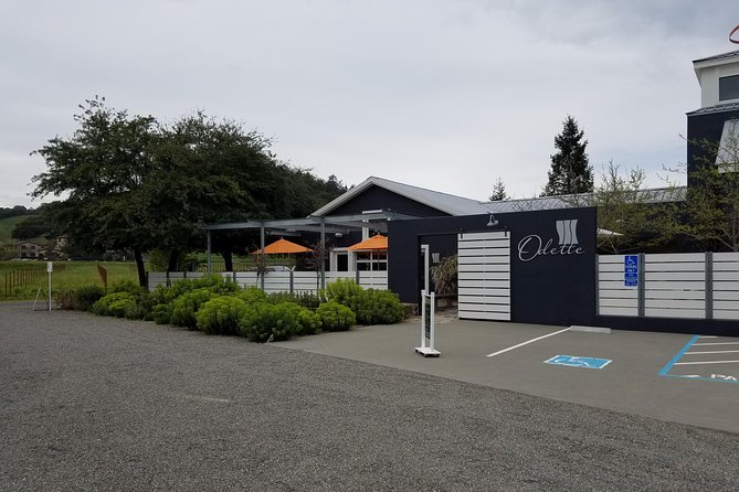 6-Hour Private Wine Tasting Tour with a Sample Stops - What the $645 really covers