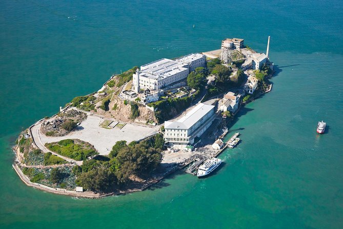 Alcatraz Combo with San Francisco Private Group City Tour - Why the tuk-tuk works so well in San Francisco