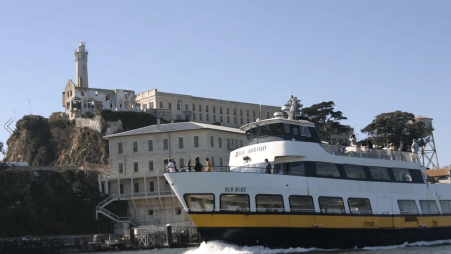 Alcatraz Island Prison Tour & Bay Cruise Combined Package - Walking up to the Alcatraz cell house