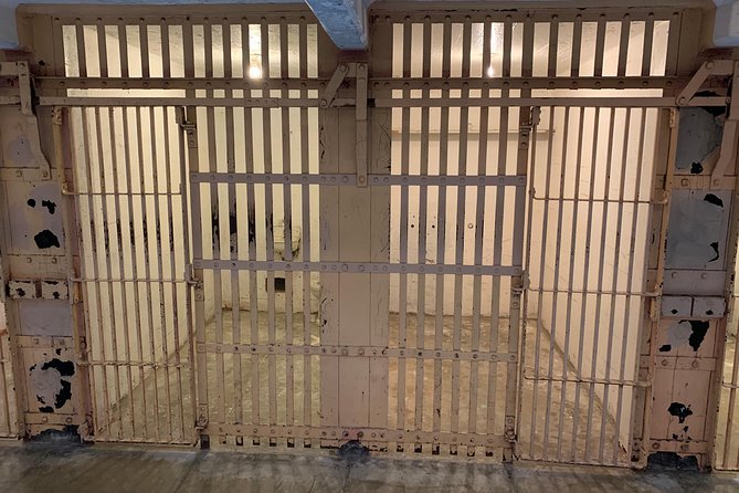Alcatraz Visit with Night Option and SF Bay Cruise - Walking, comfort, and practical concerns