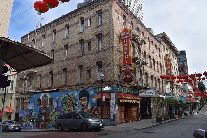 Chinatown Food & History Walking Tour - Small Group - Dragon’s Gate and the first look at Chinatown