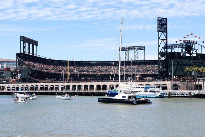City Cruises San Francisco: Premier Brunch Cruise - Sailing under the Bay Bridge