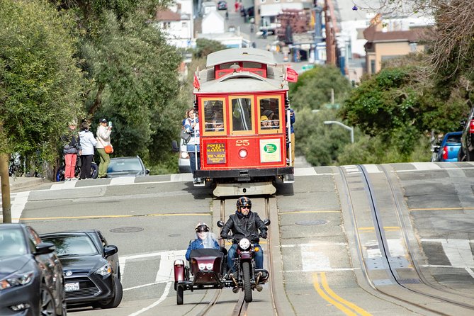 Classic Sidecar Tour of San Francisco - Alamo Square and the Painted Ladies