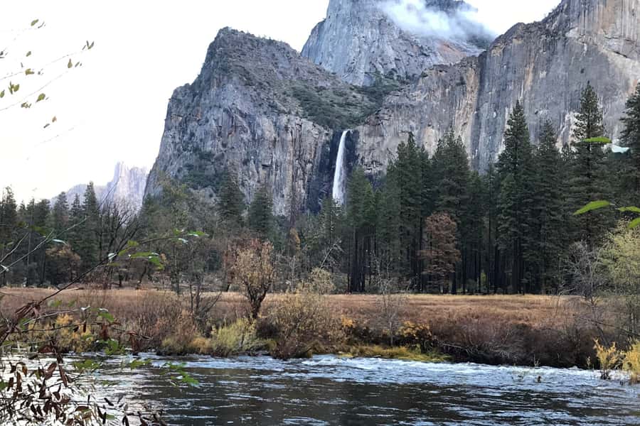 From SF: Yosemite Day Trip with Giant Sequoias Hike & Pickup - Valley View closes the scenic loop