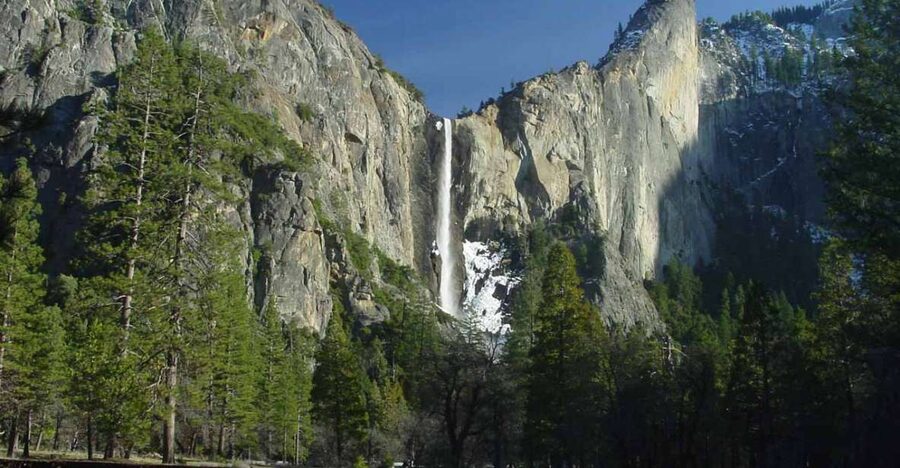 From SFO-Yosemite National Park-Enchanting Full Day Tour - Oakdale is a practical mid-route pause