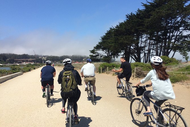 Golden Gate Bridge Bike Rental (Includes Free Helmet & Lock) - Starting at 2157 Lombard Street