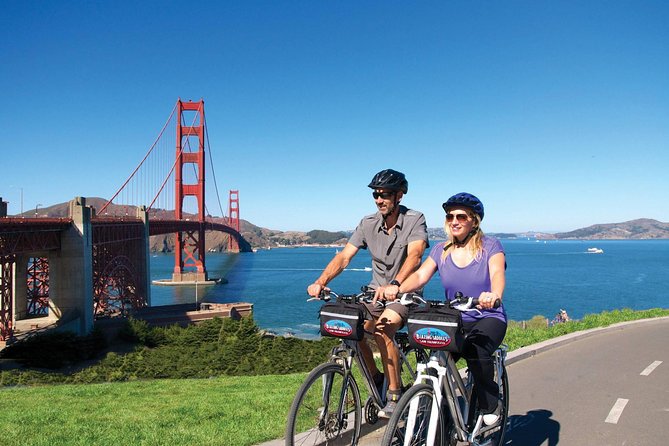 Golden Gate Bridge Guided Bicycle Tour with Lunch at Local Hotspot - Fort Mason and the Marina: an easy introduction to the city