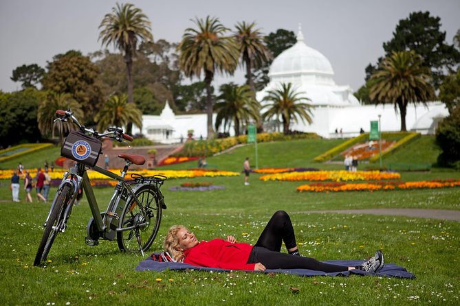 Golden Gate Bridge to Sausalito Self-Guided Bike Tour - Sausalito makes a satisfying halfway point