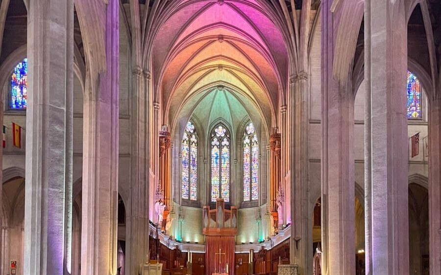 Grace Cathedral: Explore the Beauty (Entry + Self-Led Tour) - A self-guided visit that lets you set the pace