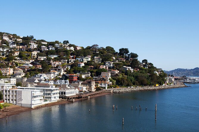 Half-Day Muir Woods & Sausalito Tour with Entry Ticket Included - Who should book this outing?