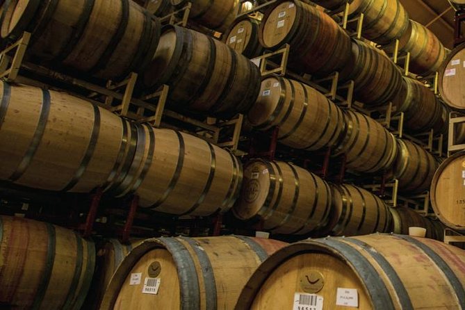 Half-Day Wine Country Tour from San Francisco - Guides who can turn bus time into part of the tour