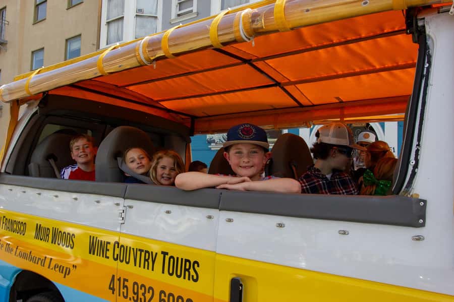 Lombard Leap: Lombard Street, Coit Tower and Chinatown Tour - Who should book Lombard Leap?