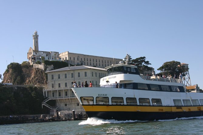 Mix & Save: San Francisco Grand City Tour + Escape from the Rock Cruise - The Palace of Fine Arts and Its Lagoon