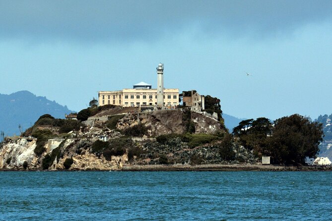 Official Alcatraz Tour and Golden Gate Bridge Bike Ride - The gap between Pier 33 and the bicycle shop