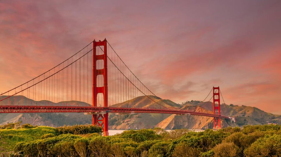 Portrait Session at Golden Gate Bridge SF - Choosing the best images and receiving the gallery
