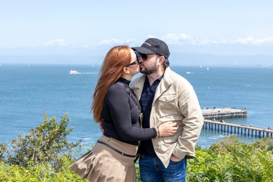 Portrait Session at Golden Gate Bridge SF - The human side of the photography experience