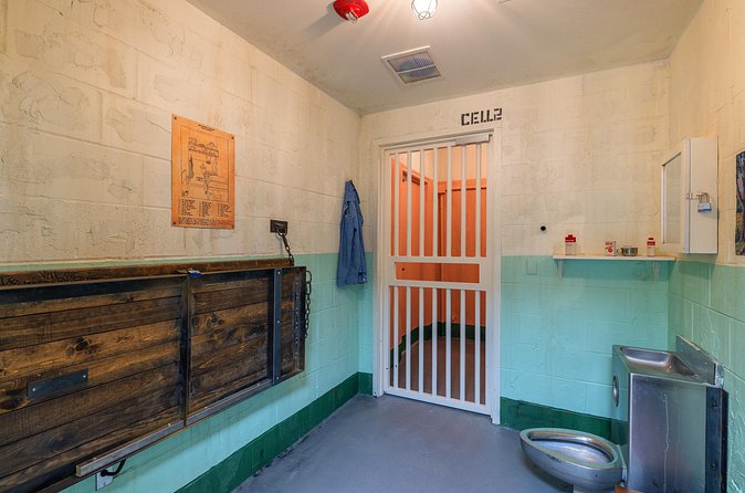 Prison Break Alcatraz Escape Room in Fisherman's Wharf - A suspenseful room without horror scares
