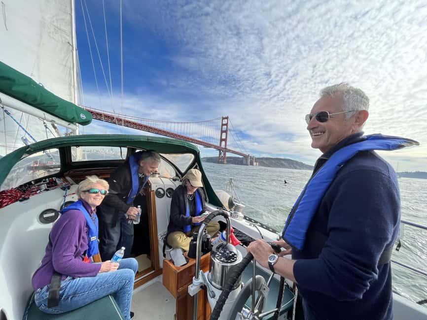 SAN FRANCISCO: (2hr) Interactive Sailing Experience - Why steering the boat changes the whole experience