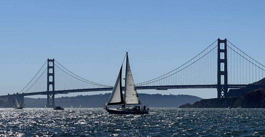 SAN FRANCISCO: (2hr) Interactive Sailing Experience - Meeting the boat at Yellow Ferry Dock