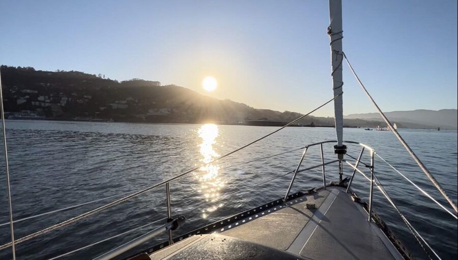 SAN FRANCISCO: (2hr) SUNSET Sailing Experience on SF Bay - How the interactive sailing works