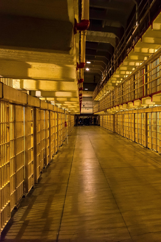 San Francisco: Alcatraz Night Tour with SF Bay Cruise - Inside the cellhouse with the audio guide
