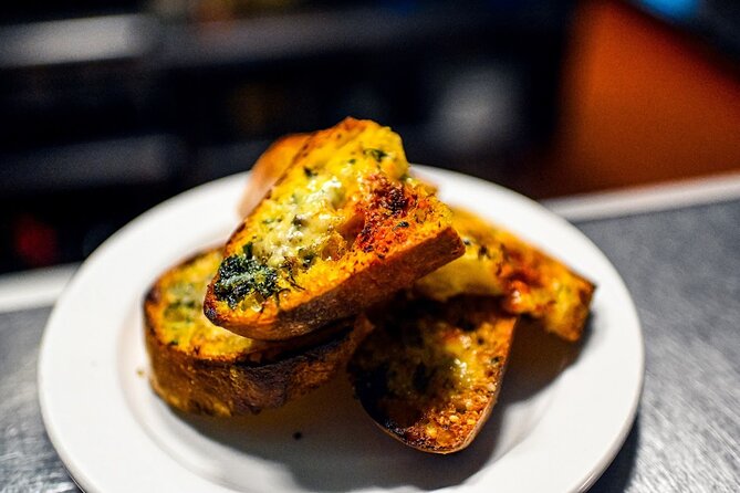 San Francisco Authentic Food Tour with 5 Locals Favorites Dishes - Italian Food and Clam Chowder Add a Wider San Francisco View