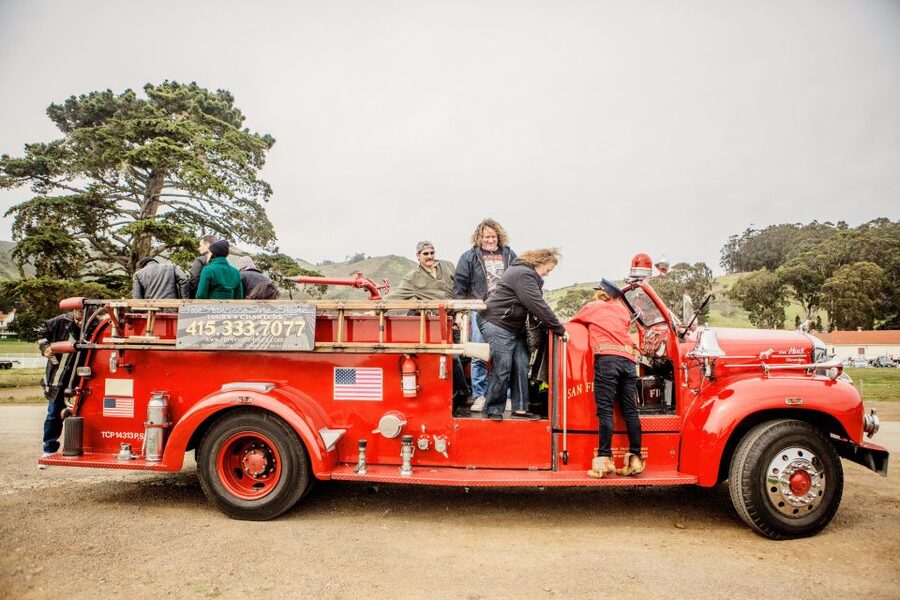 San Francisco Bay: 90-Minute Fire Engine Tour - Fort Point and the Golden Gate approach