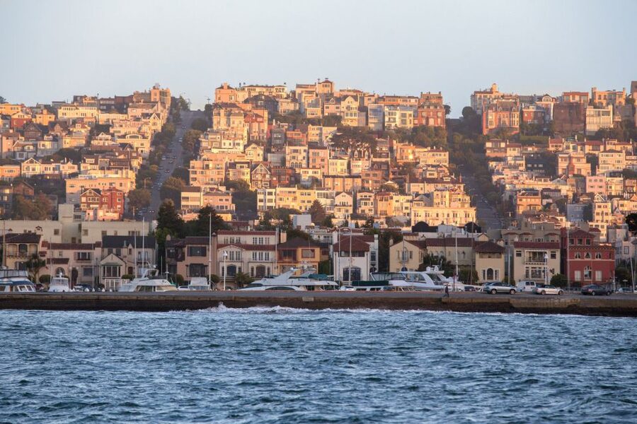 San Francisco Bay Sunset Cruise by Luxury Catamaran - Sunset over the city skyline
