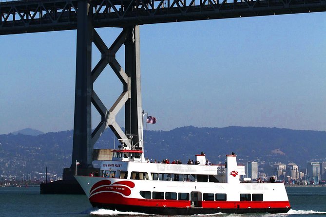 San Francisco Bridge-to-Bridge Cruise (90 Minutes) - Food, drinks, restrooms, and comfort aboard