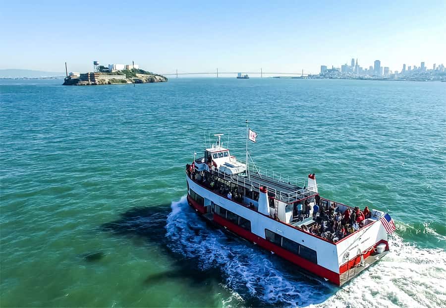 San Francisco: California Sunset Cruise (2-hours) - Golden Gate Bridge views from every angle
