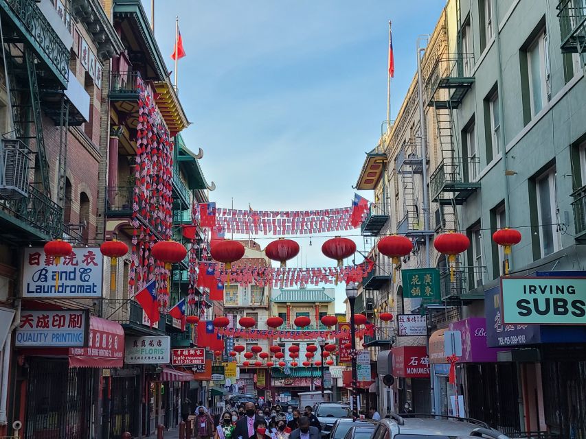 San Francisco: Chinatown Culinary Walking Tour - The guide sets the tone