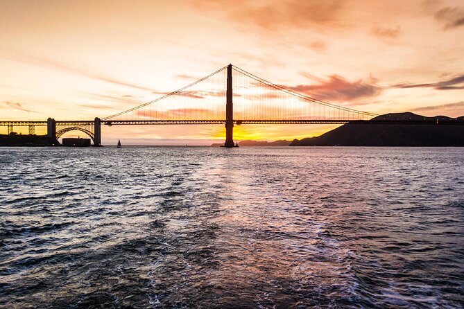 San Francisco City Lights Cruise (2-hours) - The Golden Gate Bridge is the main event