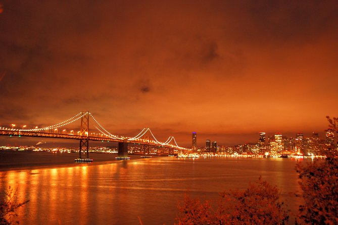 San Francisco City Lights Cruise (2-hours) - Music, seating, and the onboard bar