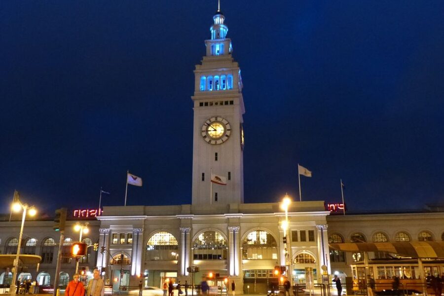 San Francisco Double Decker Bus Night Tour - Should you book the 6:30 PM ride?