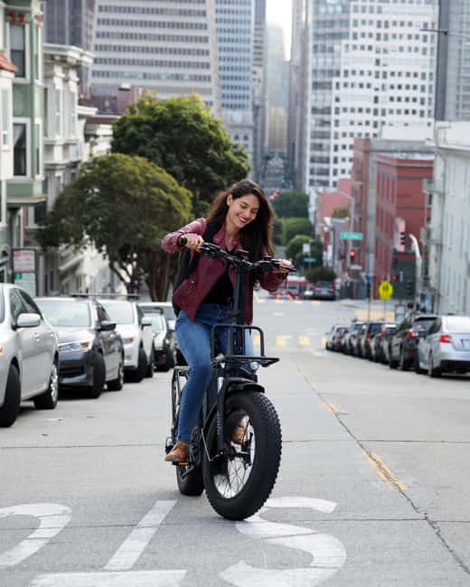 San Francisco: Electric Bike Rental with Helmet and Lock - Learning to Use the Electric Assist