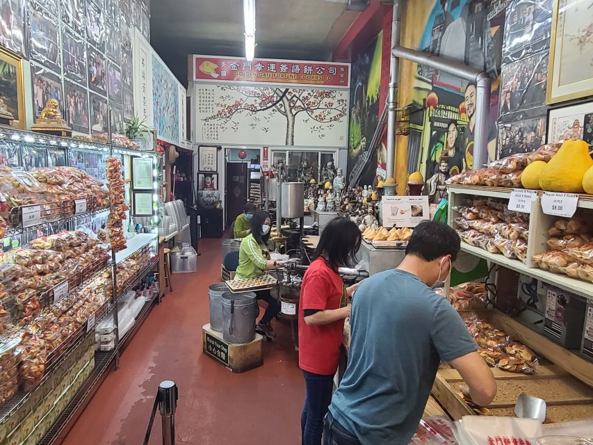 San Francisco: Food Walking Tour of Chinatown & North Beach - Starting at Chinatown Gate