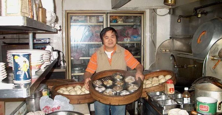 San Francisco: Food Walking Tour of Chinatown & North Beach - Fortune cookies made by hand