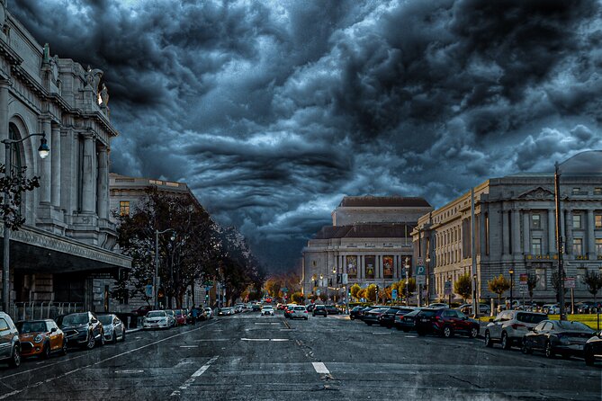 San Francisco Ghosts Boos and Booze Haunted Pub Crawl - Who will enjoy this tour most