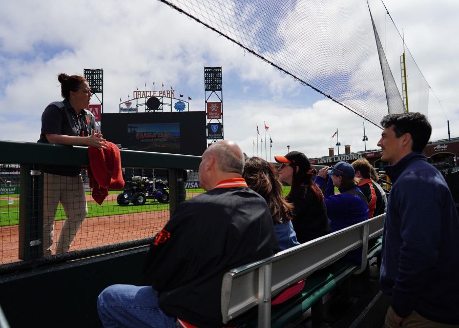 San Francisco: Giants Oracle Park Ballpark Tour - Stepping onto the field