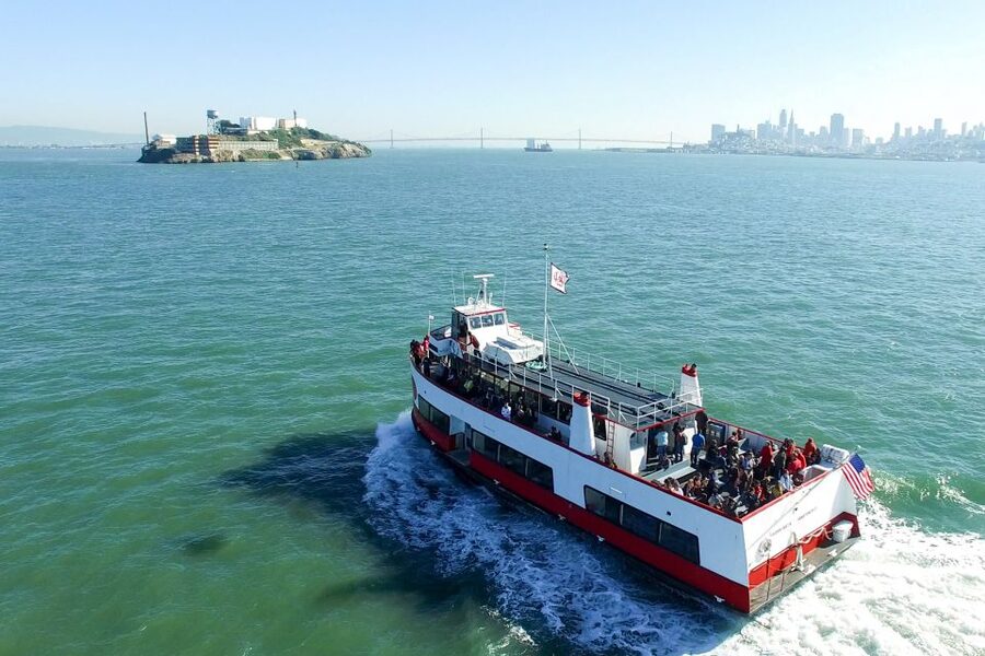 San Francisco: Golden Gate Bay Cruise - Circling Alcatraz Island