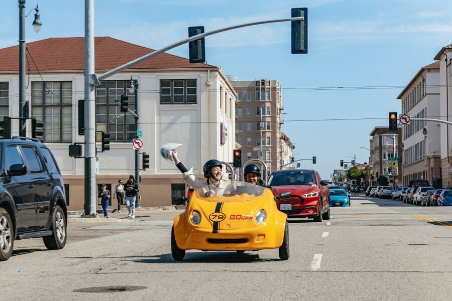 San Francisco: Golden Gate Bridge and Lombard GoCar Tour - How the GPS guide works in real use