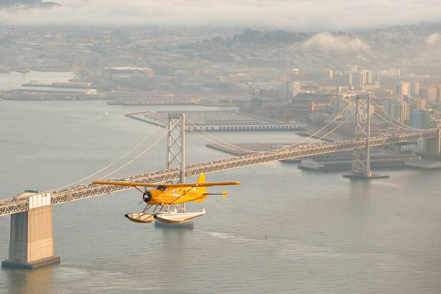 San Francisco: Golden Gate Bridge Seaplane Tour - Practical limits and comfort concerns