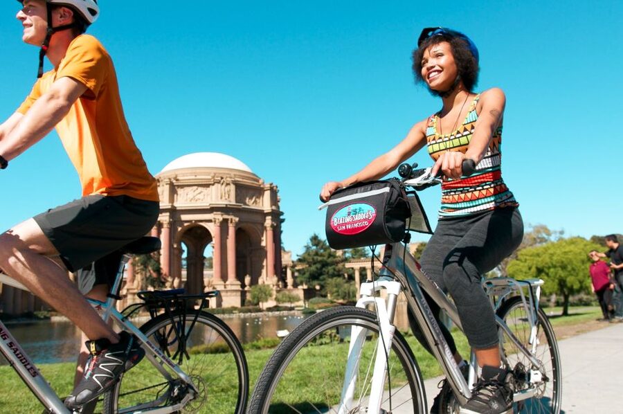 San Francisco: Golden Gate Bridge to Sausalito Bike Tour - Fort Mason and the Marina District