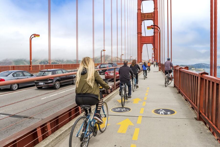 San Francisco: Golden Gate Bridge to Sausalito Cycling Tour - The guides shape the experience