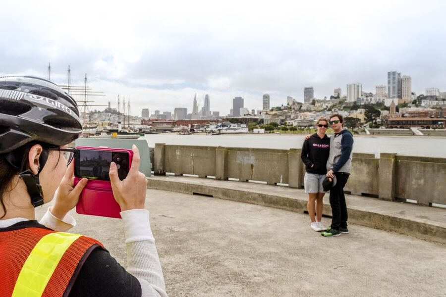 San Francisco: Golden Gate Bridge to Sausalito Cycling Tour - The Marina, Palace of Fine Arts, and Crissy Field
