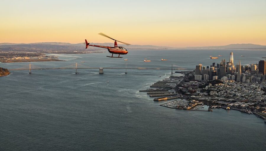 San Francisco: Golden Gate Helicopter Adventure - Weight limits, mobility, and practical restrictions