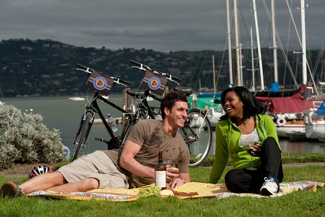 San Francisco Golden Gate To Sausalito Bike Tour - Crissy Field and the Warming Hut