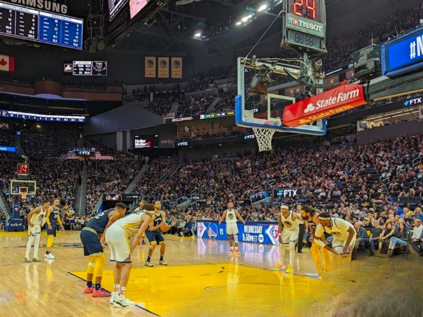 San Francisco: Golden State Warriors Basketball Game Ticket - Using the mobile ticket at the door